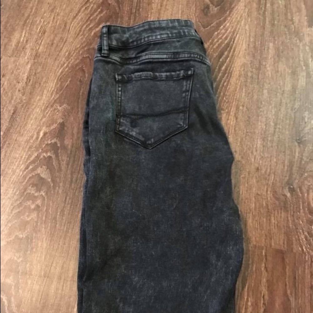 Black skinny jeans